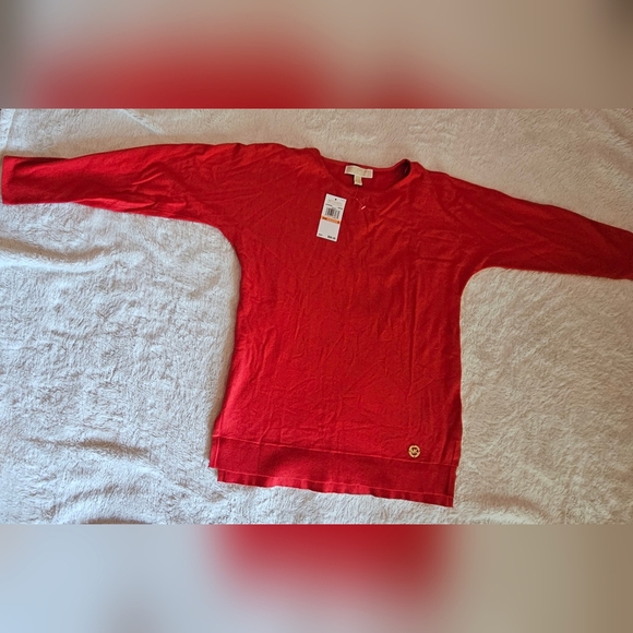 NWT MICHEAL Michael KorsMCrimson Long Sleeve TShirt/Blouse Size S - Picture 2 of 7